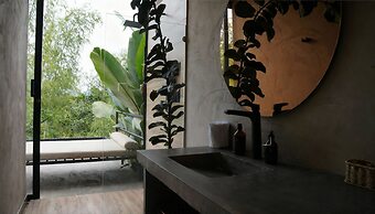 Palta Eco Haven Hotel