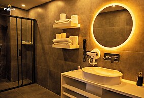 Parla Suite Hotel