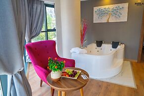 Parla Suite Hotel