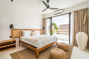 Casa Bella Villa by Betterplace