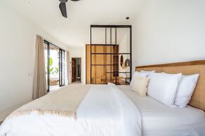 Casa Bella Villa by Betterplace