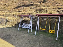 The Vintage Hill Village - Himalayan Boutique Resort