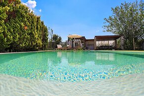 Villa Teresa in Roda