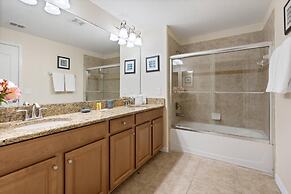 Amazing 5 Bedrooms and 04ba 6 Miles From Disney