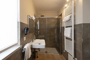 Villa Bernasconi - camere e ristorante -