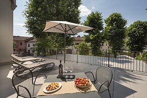 Villa Bernasconi - camere e ristorante -