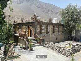 Arcadian Borith Lake Hunza