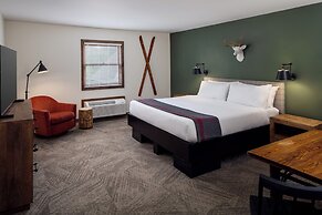 Lodge at Schroon Lake