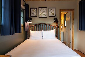 Lodge at Schroon Lake