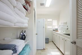 Palm Hill House 4 Bedroom Home