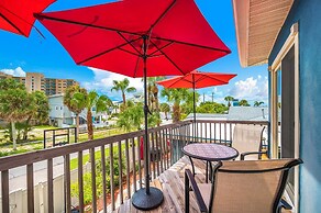 Clearwater Beach Paradise - Monthly Beach Rental 1 Bedroom Home
