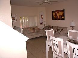 Cl 2224 Spacious 4br Tropical Townhome 4 Bedroom Townhouse by RedAwnin