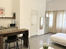 AspenTLV - Hacarmel Market Apartments