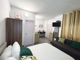 AspenTLV - Hacarmel Market Apartments