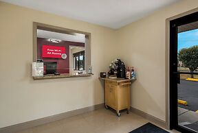 Red Roof Inn & Suites Vineland - Buena