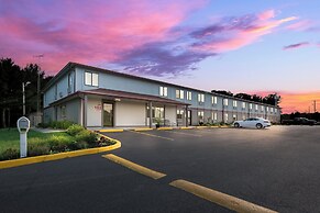 Red Roof Inn & Suites Vineland - Buena