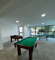 Flat beira mar no Barra Classic