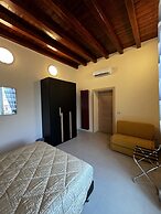 In Centro - Rooms and Apartments