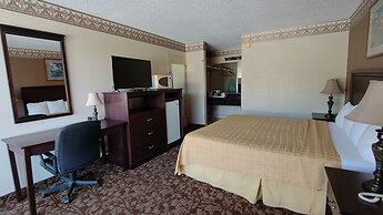 Countryside Inn & Suites