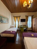 Olivia 1845 Guest House