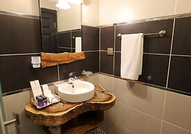 Olivia 1845 Guest House