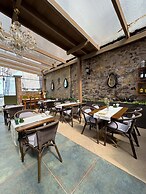 Olivia 1845 Guest House