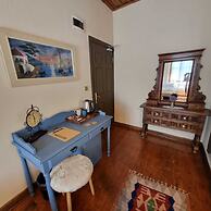 Olivia 1845 Guest House