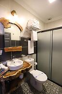 Olivia 1845 Guest House