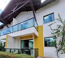 Casa em Condomínio Charmoso Próximo ao Lider