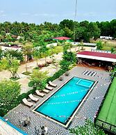 Damnak Borey Resort