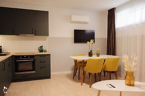 ZEN Garden Apartments