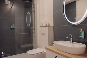 ZEN Garden Apartments