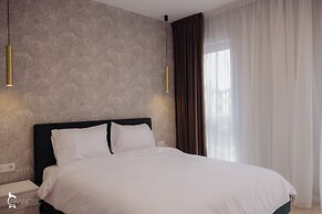 ZEN Garden Apartments