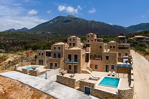 Patio Deluxe Villa Electra With Private Pool