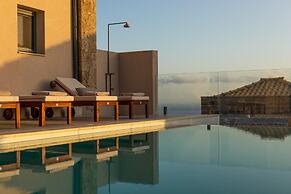 Patio Deluxe Villa Electra With Private Pool