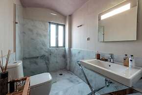 Patio Deluxe Villa Electra With Private Pool