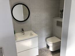 Warlands-Farm Guest-House