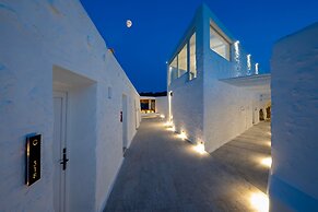White Stone Mykonos Hotel