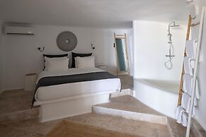 White Stone Mykonos Hotel