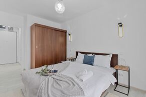 Pipera Stay