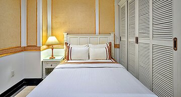 HANZ 345 Business Suite Grand Residence