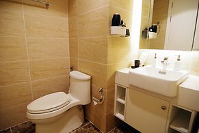 Friendly House QMP - D'Capitale