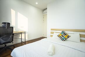 Friendly House QMP - D'Capitale