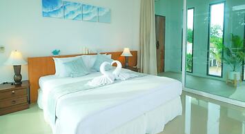 Smile Samui Chaweng Beach Front Resort