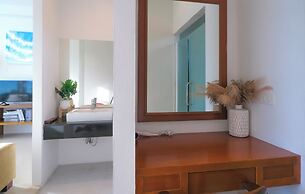 Smile Samui Chaweng Beach Front Resort