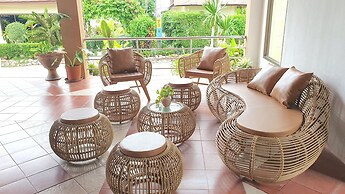 Smile Samui Chaweng Beach Front Resort