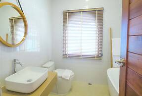 Smile Samui Chaweng Beach Front Resort