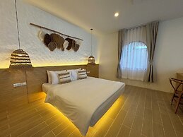 Smile Samui Chaweng Beach Front Resort