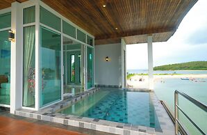 Smile Samui Chaweng Beach Front Resort