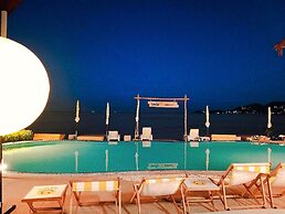 Smile Samui Chaweng Beach Front Resort